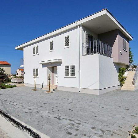 Valadar Apartments ปริฟลากา ภายนอก รูปภาพ