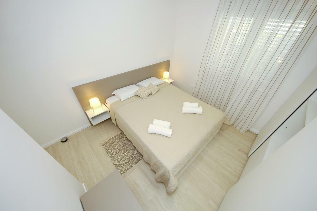Valadar Apartments ปริฟลากา ภายนอก รูปภาพ