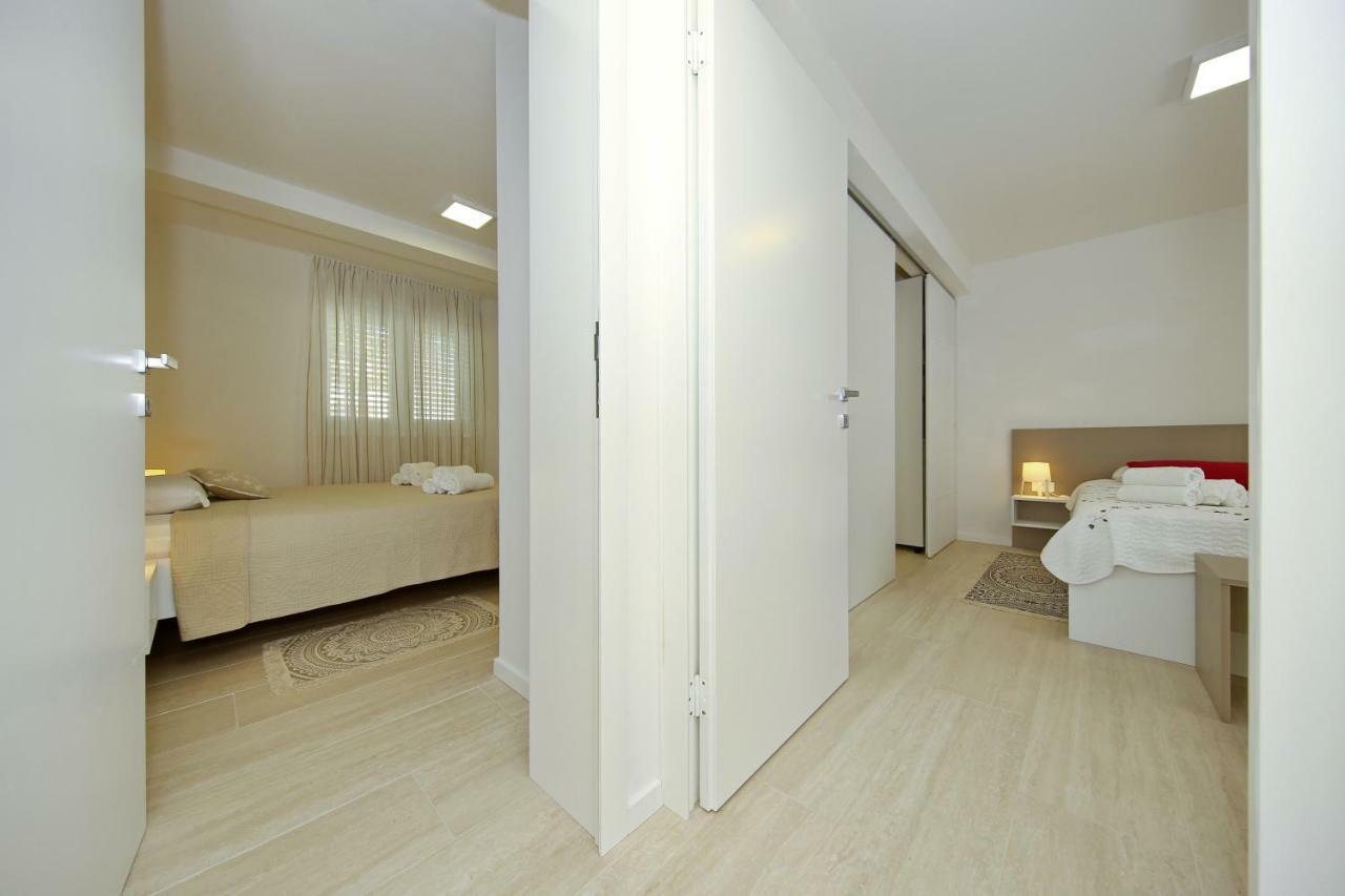 Valadar Apartments ปริฟลากา ภายนอก รูปภาพ